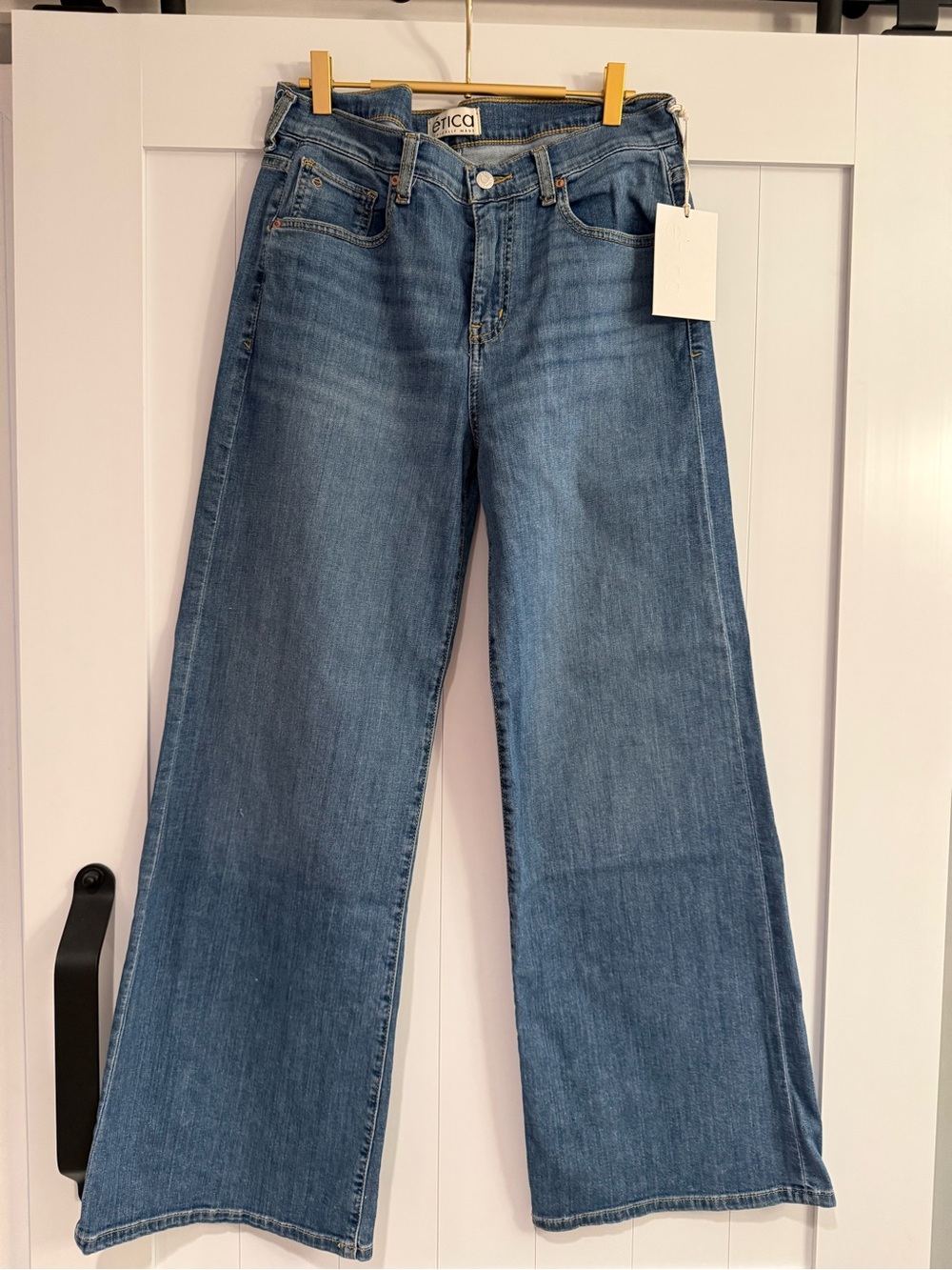 Etica Romi Mid Rise Wide Leg Jeans size 30